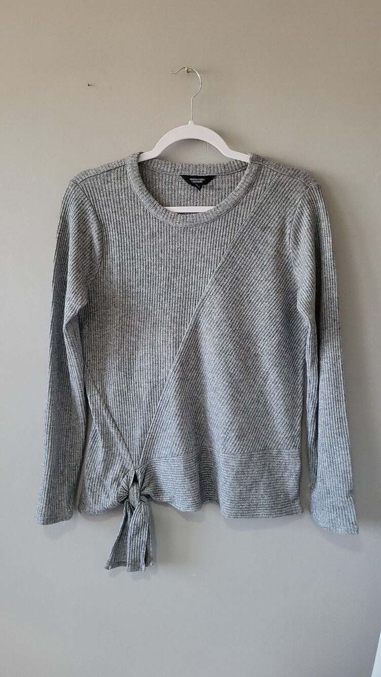 Simply Vera Vera Wang Grey Ribbed Shimmer Side Tie Long Sleeve Top